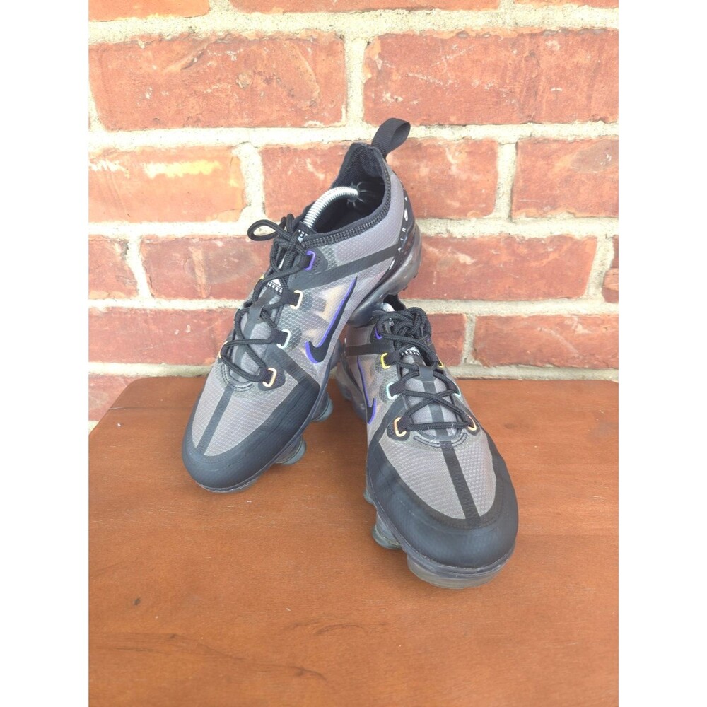 Nike Air VaporMax 2019 Black Multicolor Size 7 Youth Sneakers